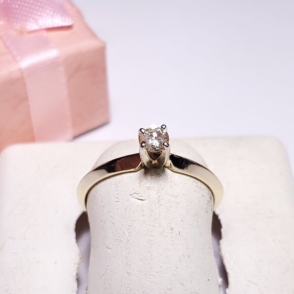 Estate .16ct Natural Diamond Solitaire 14Kt YG knife edge Engagement Ring #20948 - Picture 1 of 6